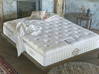 Ортопедический пружинный матрас Essence  200 x 200 1